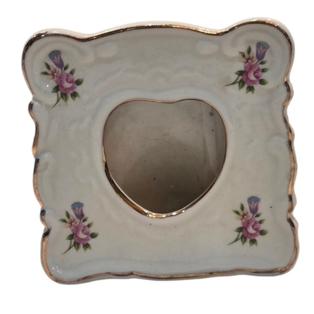 Vintage Ceramic Mini Heart Picture Frame Floral Gold Trim White Porcelain Taiwan